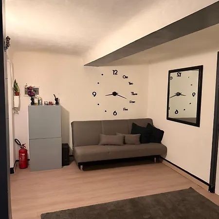 Canevari Guest شقة جنوة