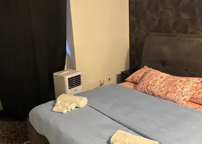 Canevari Guest * 热那亚