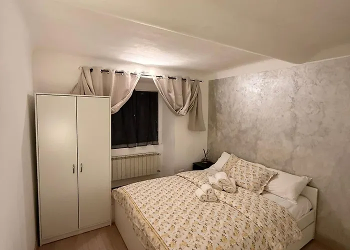 Canevari Guest Διαμέρισμα *