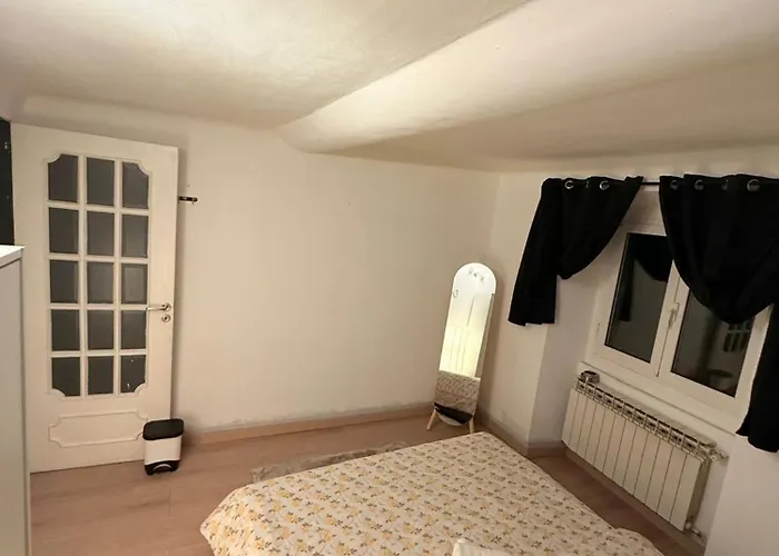 Canevari Guest Lejlighed *